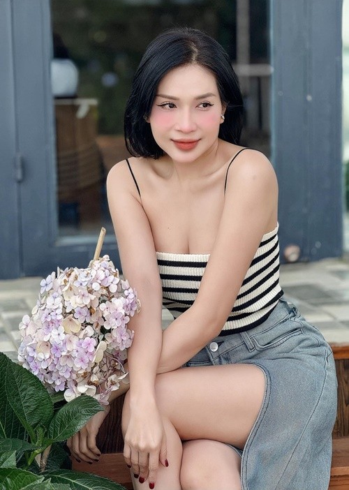 Kha Nhu ngay cang quyen ru, dinh nhu sam voi Huynh Phuong-Hinh-5