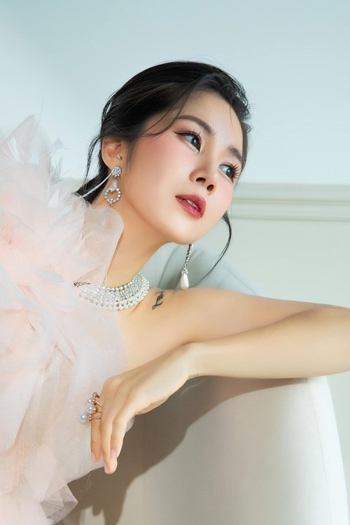 Le Phuong ngay cang dep, bao sao chong tre me man-Hinh-8
