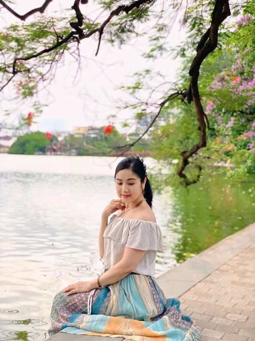 Do nhan sac hai NSND Thu Ha - Thu Que o tuoi 56-Hinh-7