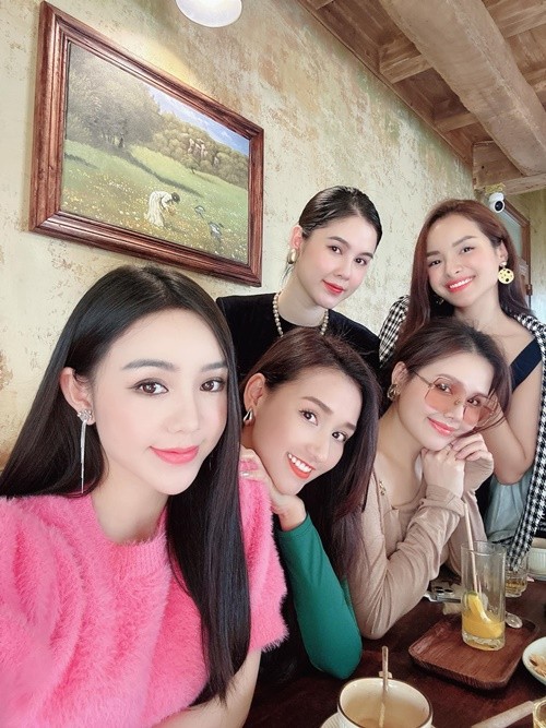 Hoi ban than cua “nu dien vien giau nhat mien Bac” La Thanh Huyen-Hinh-8