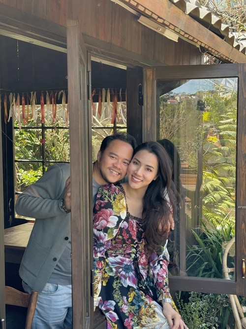 “De nhat my nhan goi cam” Trang Nhung ra sao sau 9 nam cuoi?-Hinh-3