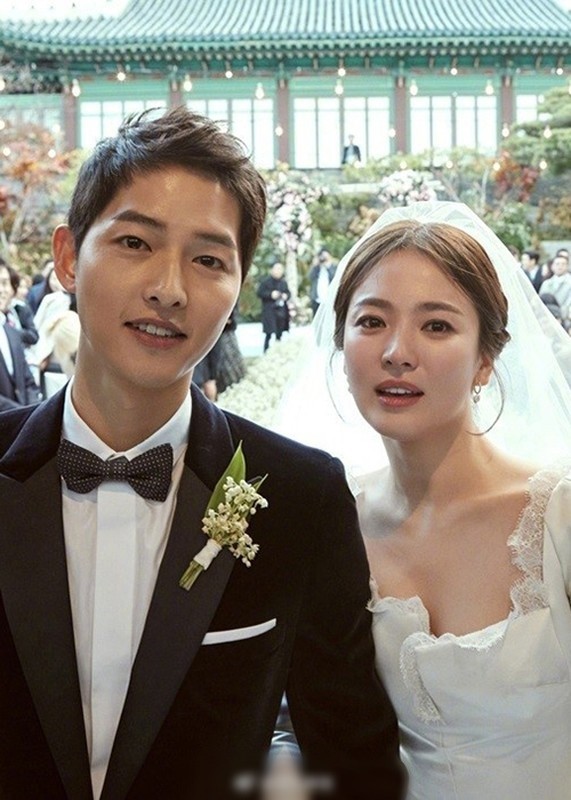 Song Joong Ki - Song Hye Kyo sau 6 nam ly hon