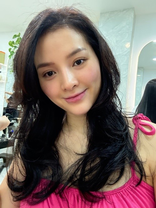 Phuong Trinh Jolie dien bikini khoe eo san chac sau it thang sinh con-Hinh-7