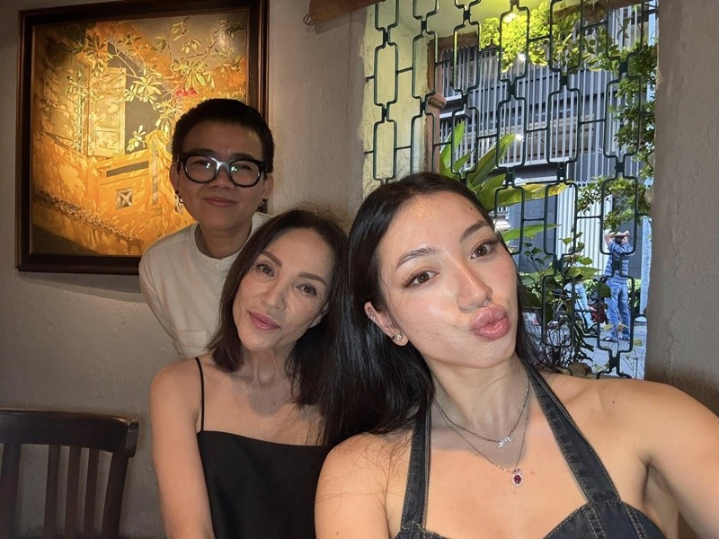 Con gai lai Tay cua Thanh Ha khoe dang voc goi cam voi bikini-Hinh-12