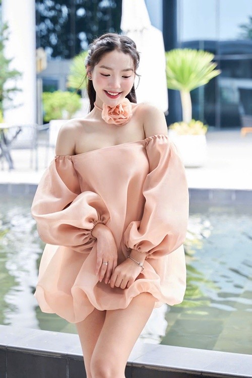 Do sac hai my nhan phim “Tham tu Kien” cua Victor Vu-Hinh-6