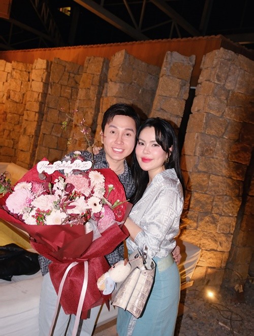Phuong Le dung tui hieu 400 trieu dung rau-Hinh-9