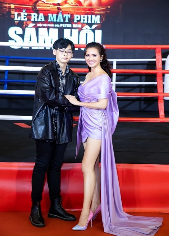 Quy tu cao 1m85, dien trai cua sieu mau Anh Thu-Hinh-6