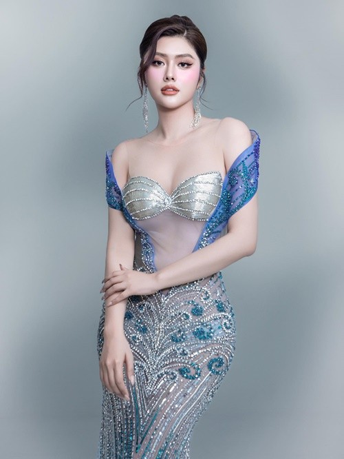 Thuy Tien gay chu y o Hoa hau Hoan vu Viet Nam 2025-Hinh-12