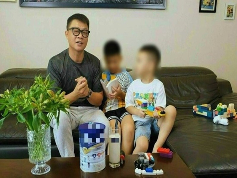 BTV Quang Minh va Van Hugo bi phat vi on ao quang cao sua-Hinh-2