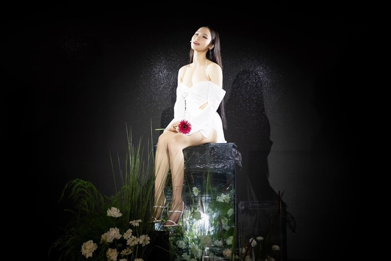 Do nhan sac Bich Phuong - Phuong Ly - Miu Le “Em xinh say hi”-Hinh-2