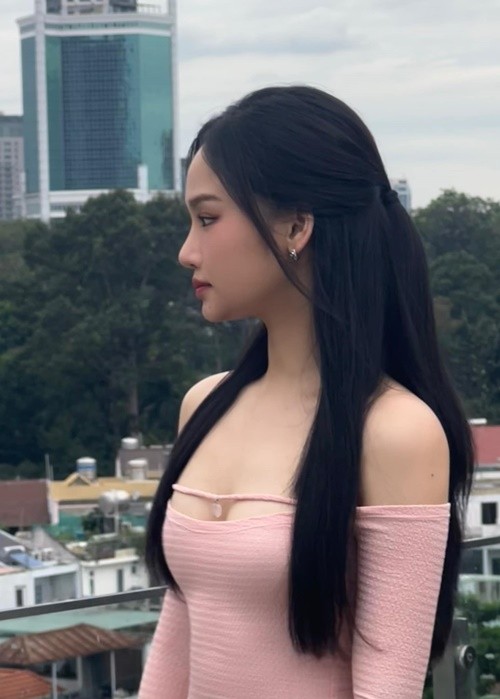 Do nhan sac Bich Phuong - Phuong Ly - Miu Le “Em xinh say hi”-Hinh-4