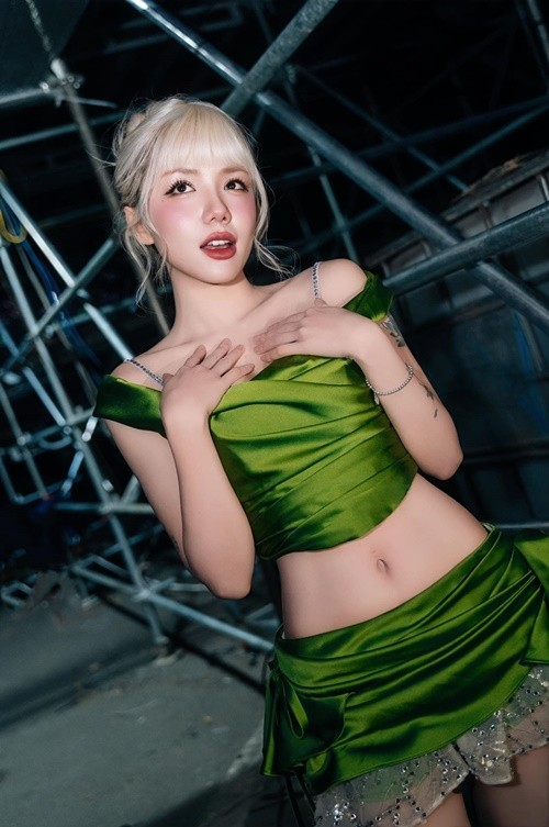 Do nhan sac Bich Phuong - Phuong Ly - Miu Le “Em xinh say hi”-Hinh-9