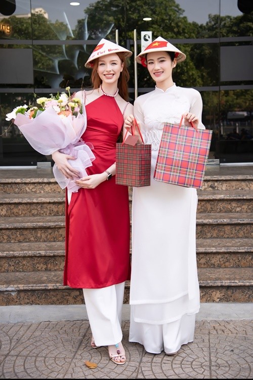 Nhan sac doi thu kiem ban than cua Y Nhi o Miss World 2025-Hinh-4