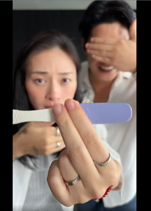 Ngo Thanh Van mang bau sau 3 nam lay chong kem 11 tuoi