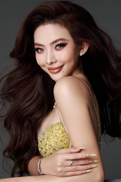 Nang a khoi gay chu y o Hoa hau Hoan vu Viet Nam 2025-Hinh-8