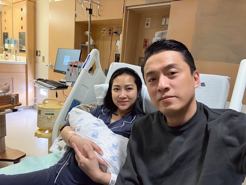 Vo kem 17 tuoi cua Lam Truong sinh con thu hai