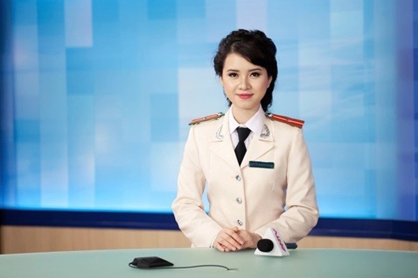 Nhan sac van nguoi me cua nu MC truyen hinh ANTV-Hinh-2