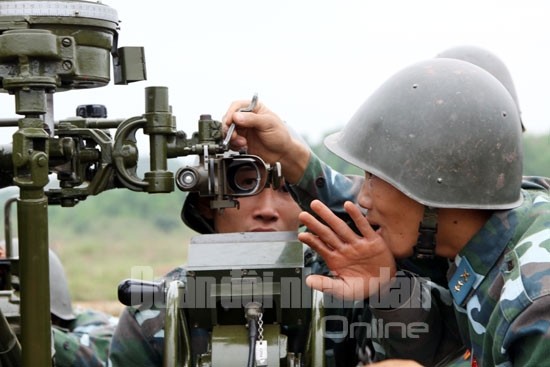 Muc kich phong khong Viet Nam dien tap ban may bay-Hinh-3
