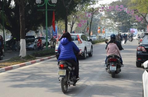 Ha Noi: Tet la dip de vi pham luat giao thong?!-Hinh-9