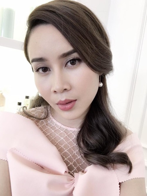 Luu Huong Giang xinh dep bat ngo sau sua mui-Hinh-2