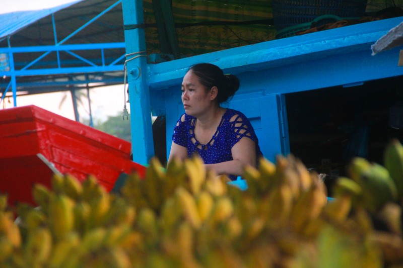 Sai Gon khong mua nguoi dan van day xe bi bom tren duong-Hinh-9