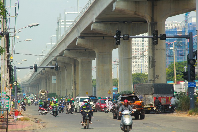 Toan canh cang Truong Tho, mot phan cua thanh pho phia dong Sai Gon-Hinh-7