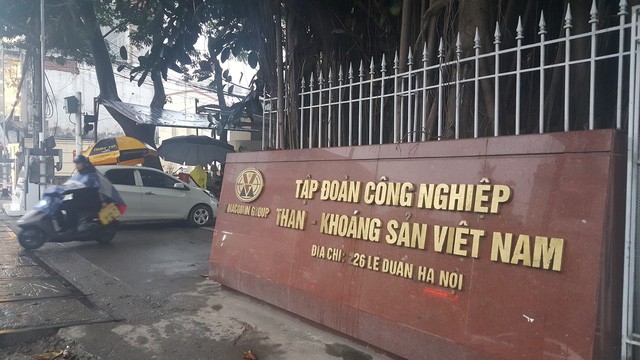 Nghi van nhieu diem bat hop ly tai goi thau dich vu van chuyen than cua TKV-Hinh-2