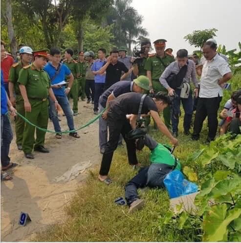 Tai xe GrabBike bi sat hai: Nghi pham “dien” lai canh nhat dao doat mang-Hinh-11