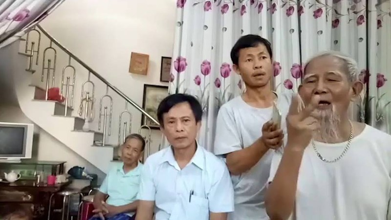 Vu do xang thieu chet 3 chien si cong an o Dong Tam: De nghi truy to 29 nguoi