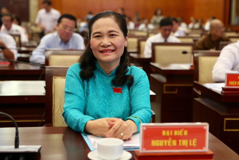 Chu tich HDND TP.HCM Nguyen Thi Le tai dac cu nhiem ky 2021-2026