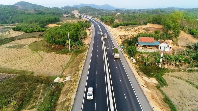 Thu tuong yeu cau som trien khai 2 du an cao toc noi Cao Bang, Lang Son