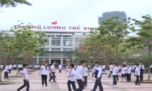 Khong thi tuyen vao lop 6, nhieu truong lung tung