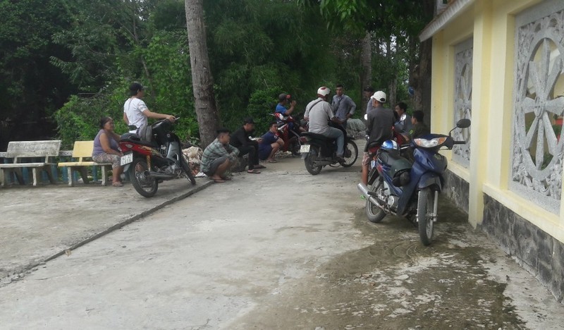 Tin nong ngay 27/10: Say ruou tu dot nha minh khien ban nhau tu vong-Hinh-5