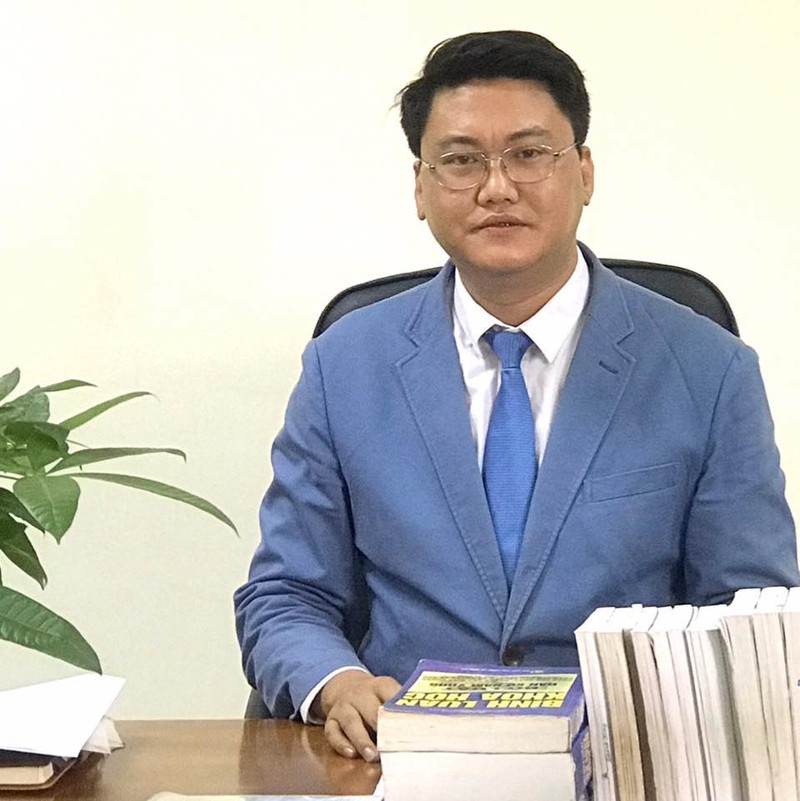 Nam sinh DH GTVT trung dan: Trung uy Cong an tra gia dat nao?-Hinh-2