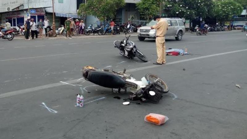 Tin nong ngay 1/1: Bat nguyen Truong Chi cuc thue huyen Thuy Nguyen-Hinh-7