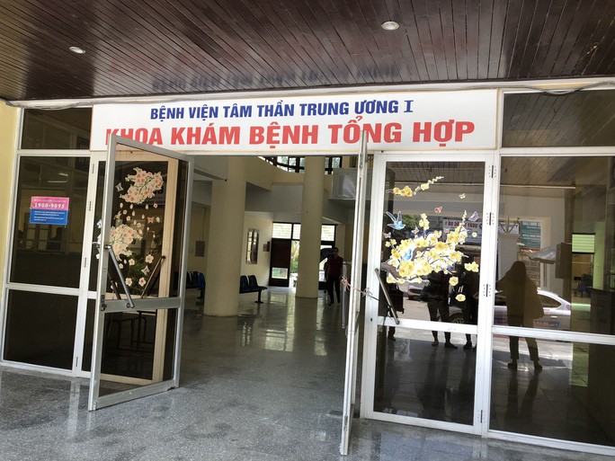 Phong “bay lac” trong BV Tam than Trung uong I: Tam dinh chi Giam doc