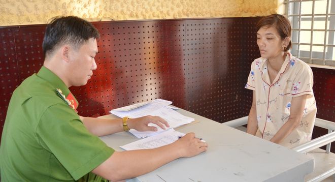 Tin nong ngay 2/4: Hoang mang vi ho nuoc bong dung doi mau hong-Hinh-7