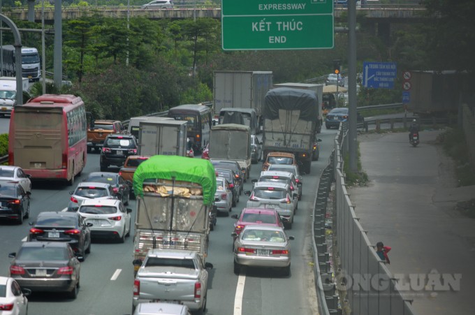 Sau ky nghi le: Cao toc vang o to, duong do ve Thu do thong thoang-Hinh-4