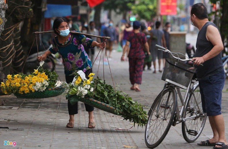 Tieu thuong cho coc voi va don hang khi cong an xuat hien-Hinh-7