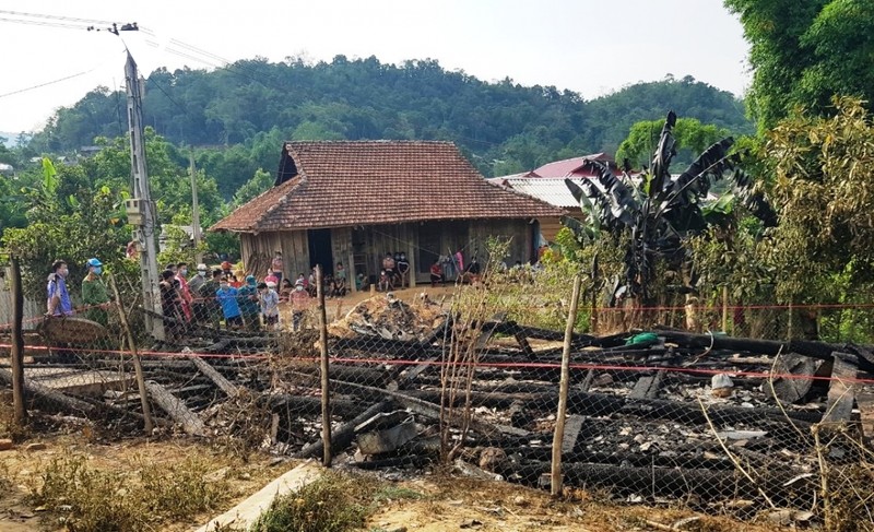 Tin nong ngay 19/5: Khuyen bo vo bot nhau nhet, con re bi dam nhap vien-Hinh-5