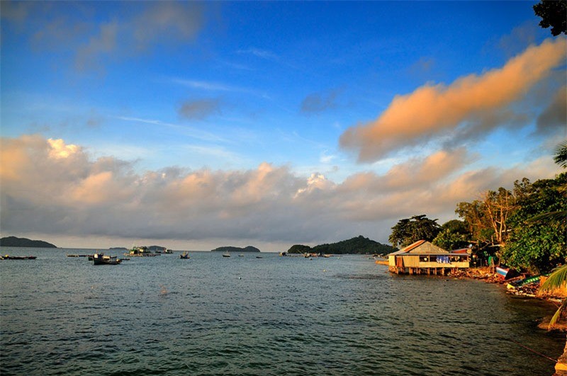 Ngam net binh di cua quan dao Hai Tac tai Viet Nam-Hinh-7