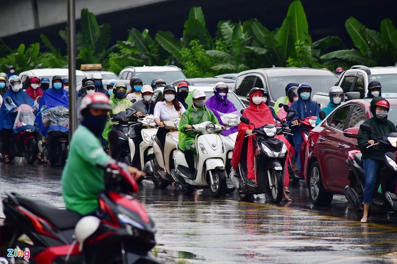 Tai sao cu mua la duong pho Ha Noi un tac keo dai?-Hinh-5