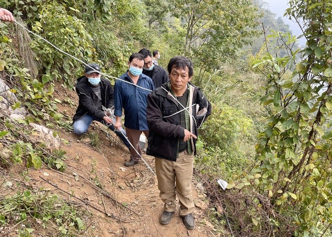 Giet nguoi phu nu, vut xac xuong vuc o Lao Cai: Nghi pham khai gi?