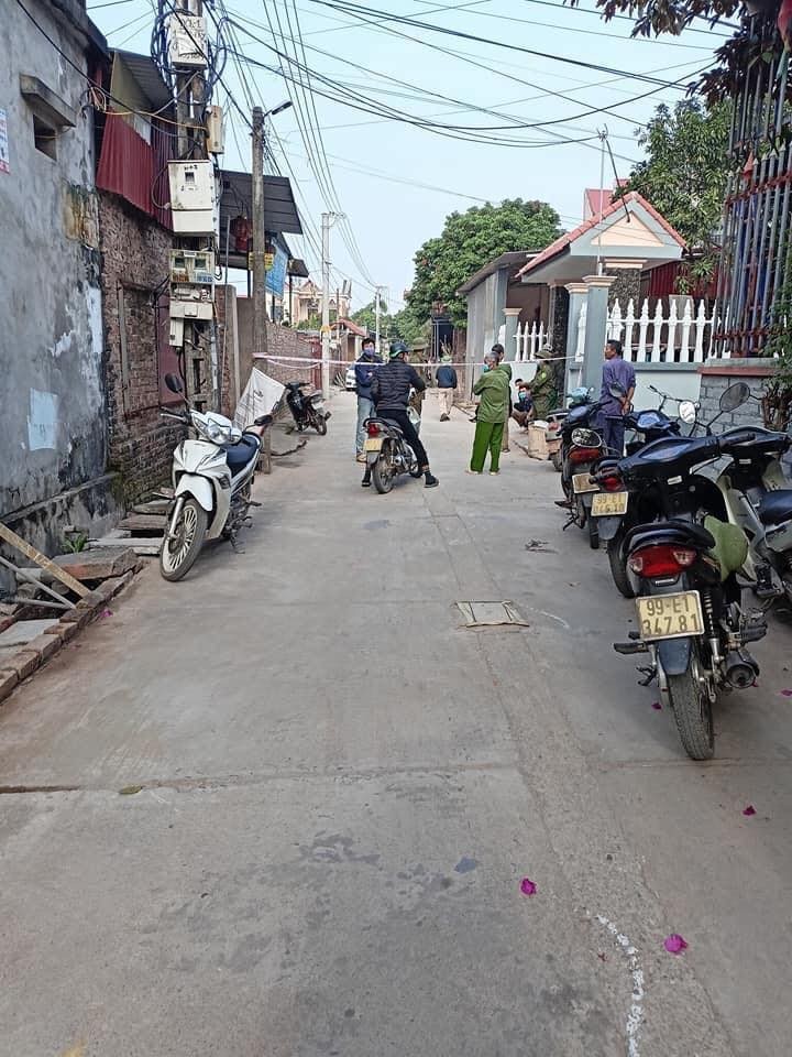 Bac Ninh: Nghi do tranh chap dat dai, em chem chet chi roi tu tu