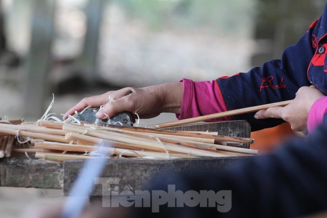 Lang lam dua cau Nang Rung tat bat don Tet-Hinh-5