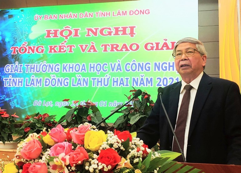 Lam Dong: Trao Giai thuong khoa hoc va cong nghe tinh lan thu 2