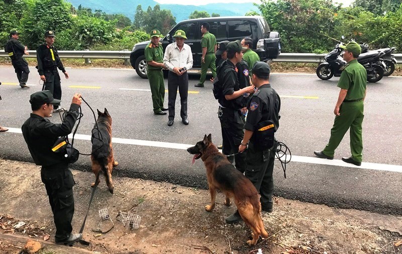 Son La: Truy na doi tuong dung riu giet 2 nguoi roi bo tron