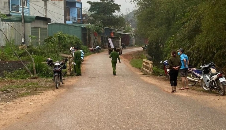 Ha Giang: Phat hien thi the 2 nguoi dan ong duoi chan cau