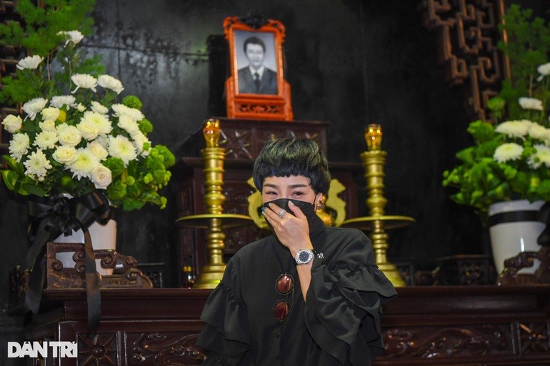 Khanh Linh khoc nghen trong gio phut tien biet anh trai - nhac si Ngoc Chau-Hinh-15