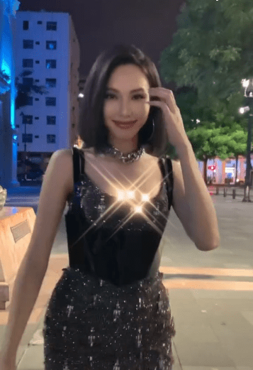 Thuy Tien xinh dep lan at Miss Grand Ecuador 2022